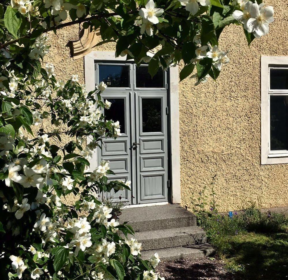 Kisa Waerdshus & Hotell Exterior photo